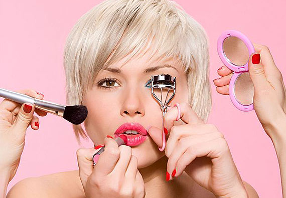Nên mang những sản phẩm làm đẹp nào cho chuyến đi